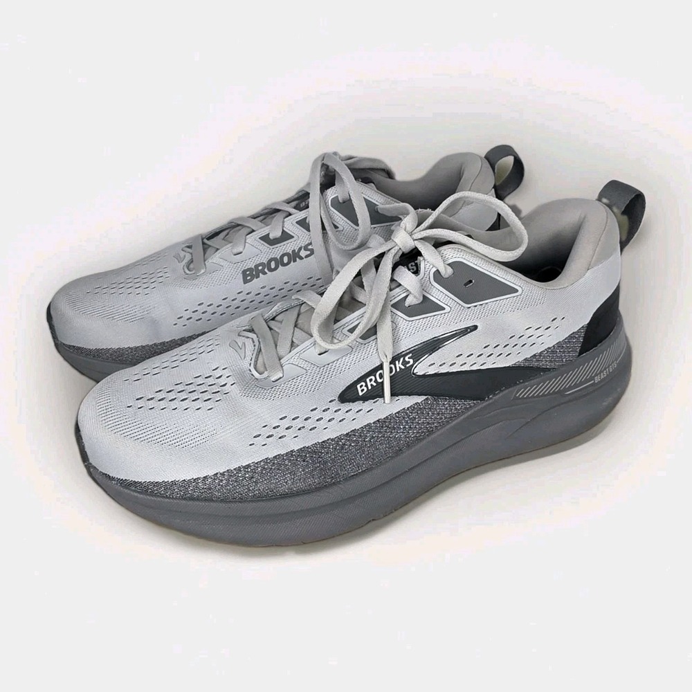 Men's Brooks Beast 26 GTS Grey and Blacked Pearl- Size 11 WIDE (2E) Running